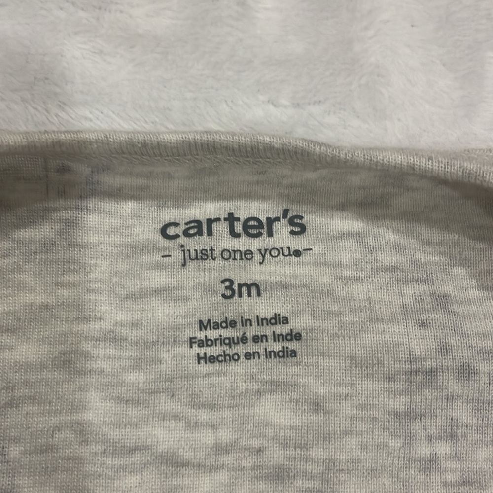 Carter’s Footie PJs - Picture 3 of 6